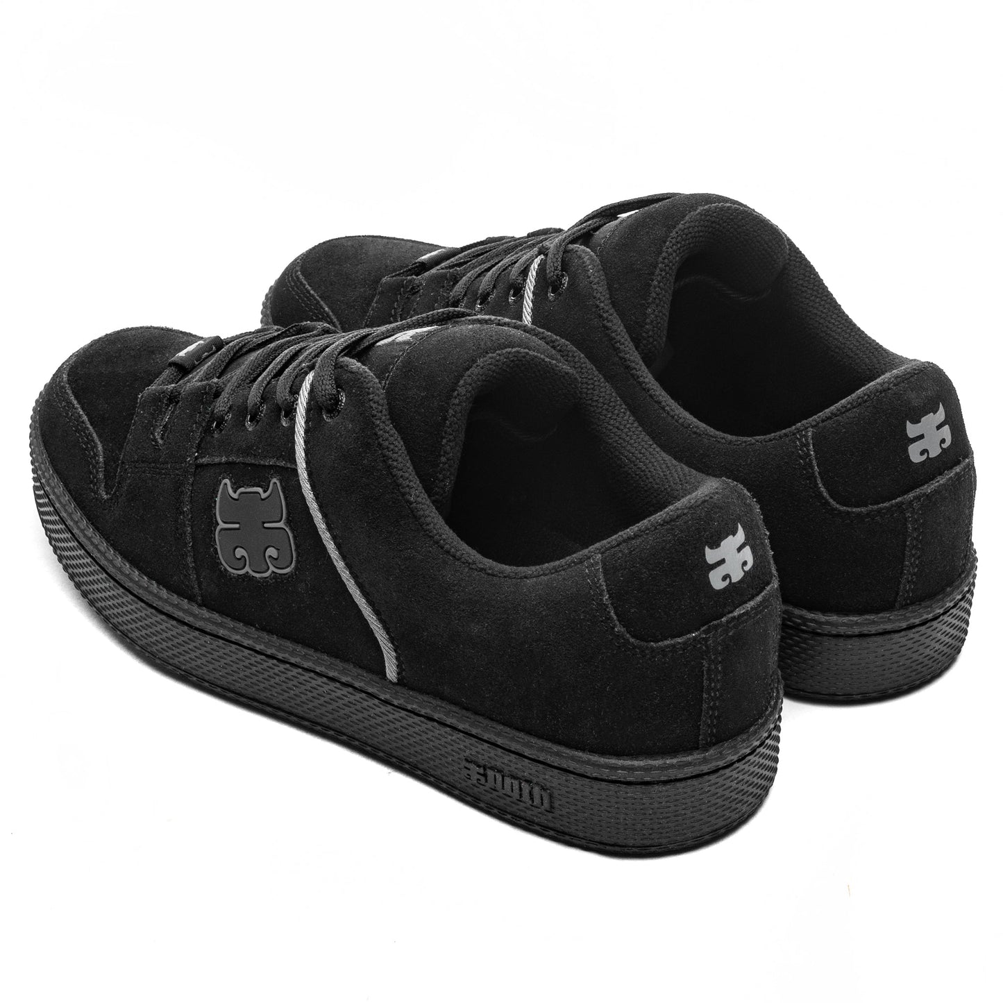 Ipath Cricket, Black Suede